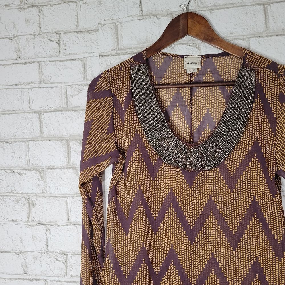Daytrip long sleeve beaded top blouse - Picture 3 of 15